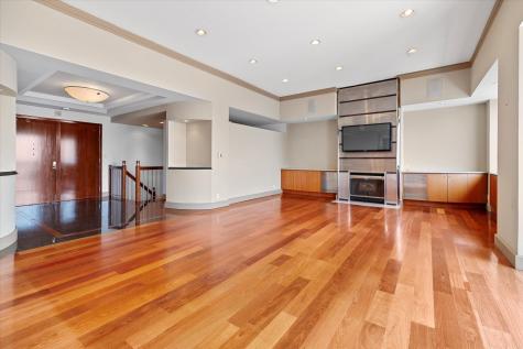 200 Old Palisade Road Fort Lee NJ 07024