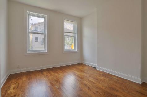 272 Grant Avenue Jersey City NJ 07305
