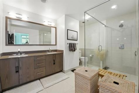1100 Maxwell Lane Hoboken NJ 07030