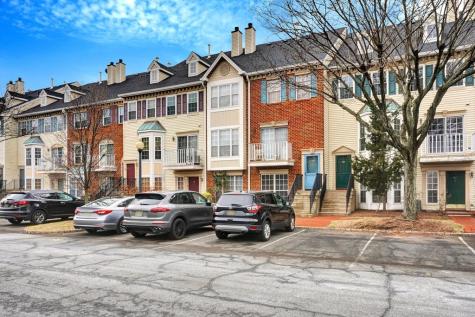 40 Juniper Street Jersey City NJ 07305