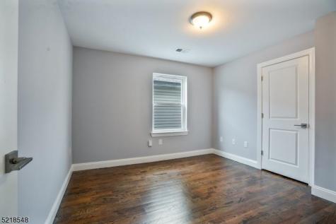 414 16th Street Newark NJ 07103