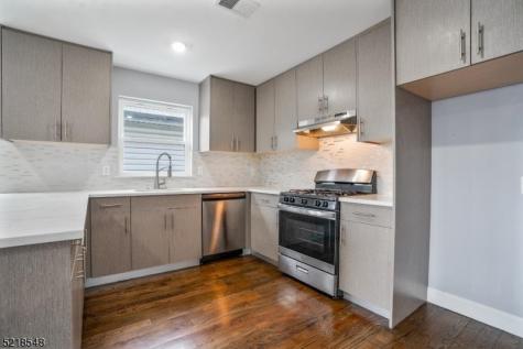 414 16th Street Newark NJ 07103