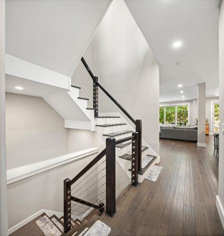 6 Annette Avenue Edgewater NJ 07020