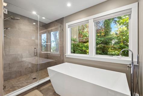 6 Annette Avenue Edgewater NJ 07020