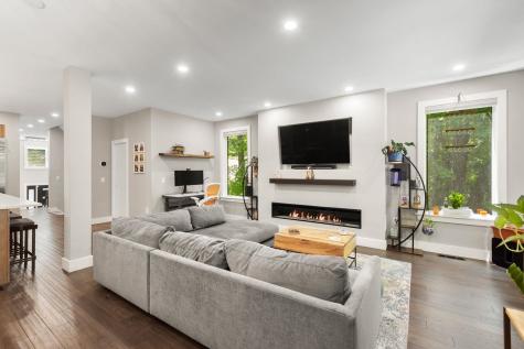6 Annette Avenue Edgewater NJ 07020