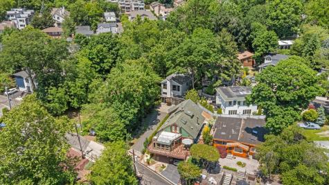 6 Annette Avenue Edgewater NJ 07020