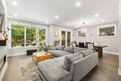 6 Annette Avenue Edgewater NJ 07020