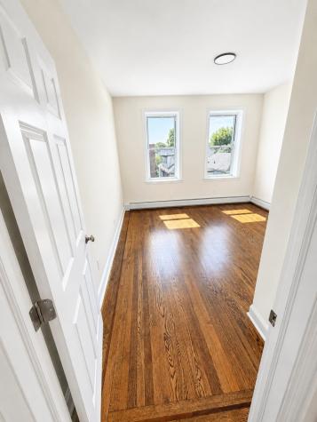 8517 4th Avenue North Bergen NJ 07047