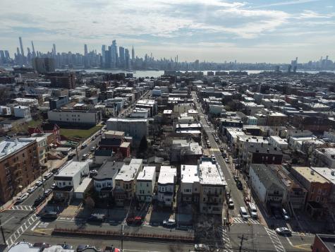 1102 Central Avenue Union City NJ 07087