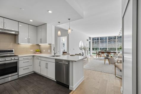 1 Shore Lane Jersey City NJ 07310