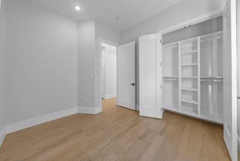 13 Manhattan Avenue Jersey City NJ 07307
