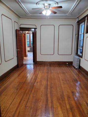 387 Avenue E Bayonne NJ 07002