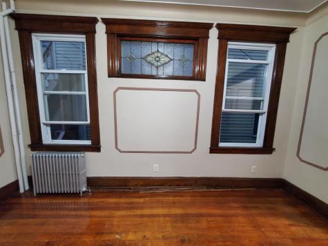 387 Avenue E Bayonne NJ 07002