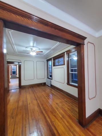 387 Avenue E Bayonne NJ 07002