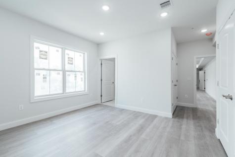 144 Bergen Avenue Jersey City NJ 07305
