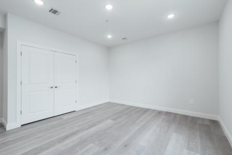 144 Bergen Avenue Jersey City NJ 07305