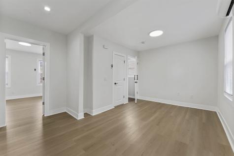 4317 Cottage Avenue North Bergen NJ 07047