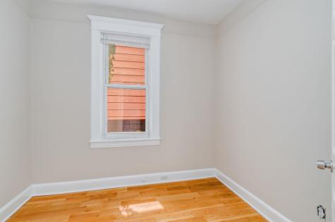 124 West 54th Street Bayonne NJ 07002