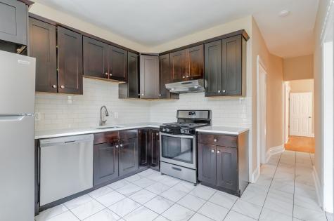 124 West 54th Street Bayonne NJ 07002