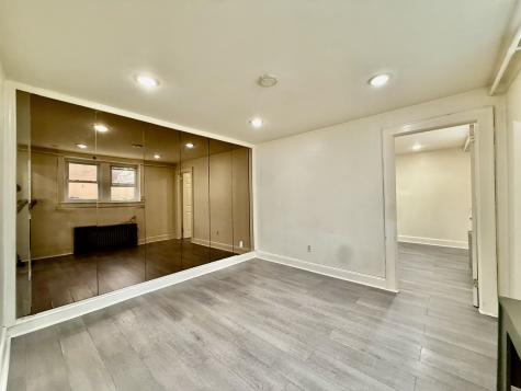 7021 Durham Avenue North Bergen NJ 07047
