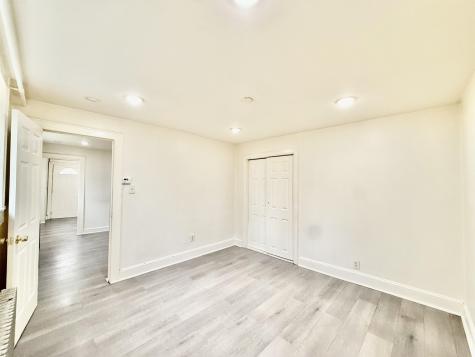 7021 Durham Avenue North Bergen NJ 07047
