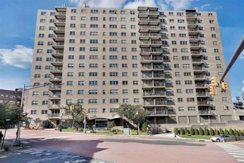 7100 Boulevard East Guttenberg NJ 07093