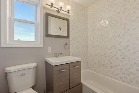 16 Herrick Court Bayonne NJ 07002