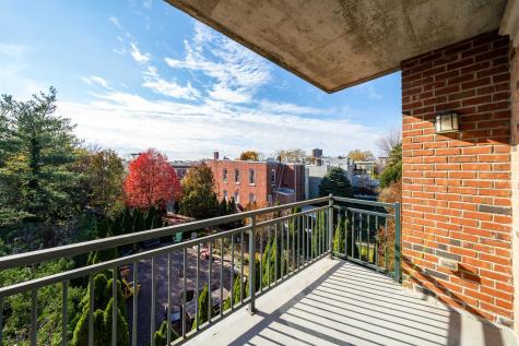 85 Maple Street Weehawken NJ 07086