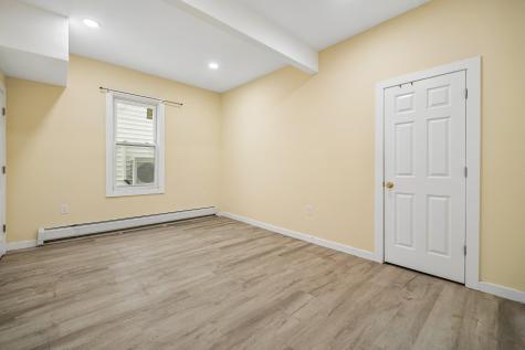 181 W 4th Street Bayonne NJ 07002