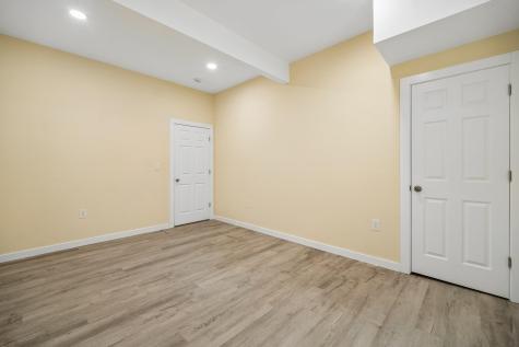 181 W 4th Street Bayonne NJ 07002