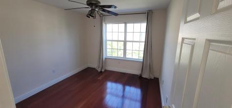 9 Mcmartin Court Jersey City NJ 07305