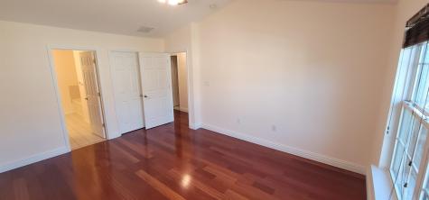9 Mcmartin Court Jersey City NJ 07305