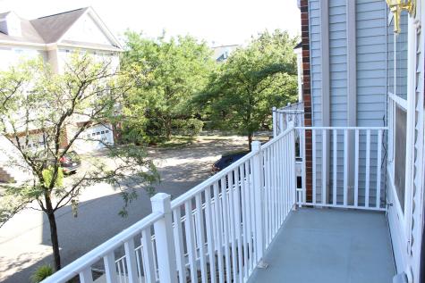 9 Mcmartin Court Jersey City NJ 07305