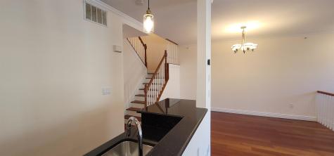 9 Mcmartin Court Jersey City NJ 07305