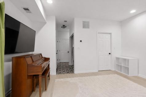 478 Buffalo Court West New York NJ 07093