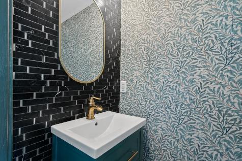 478 Buffalo Court West New York NJ 07093