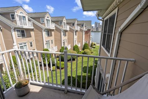 478 Buffalo Court West New York NJ 07093
