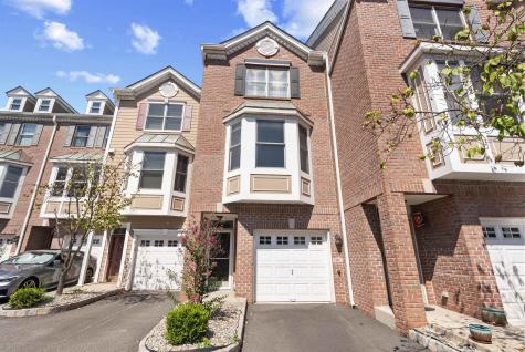 478 Buffalo Court West New York NJ 07093