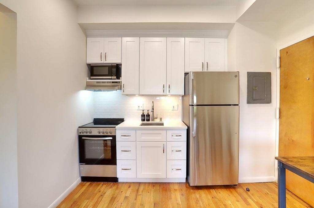 11 Cuneo Place Jersey City NJ 07307