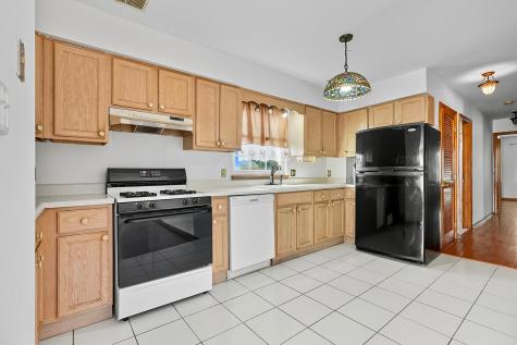 87 Cottage Street Bayonne NJ 07002