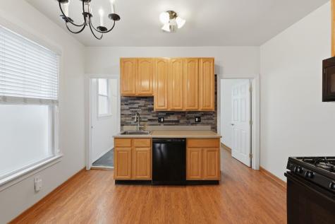 394 Woodlawn Avenue Jersey City NJ 07305