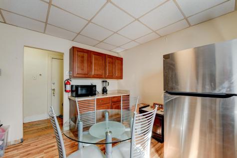 901 Grand Avenue North Bergen NJ 07047