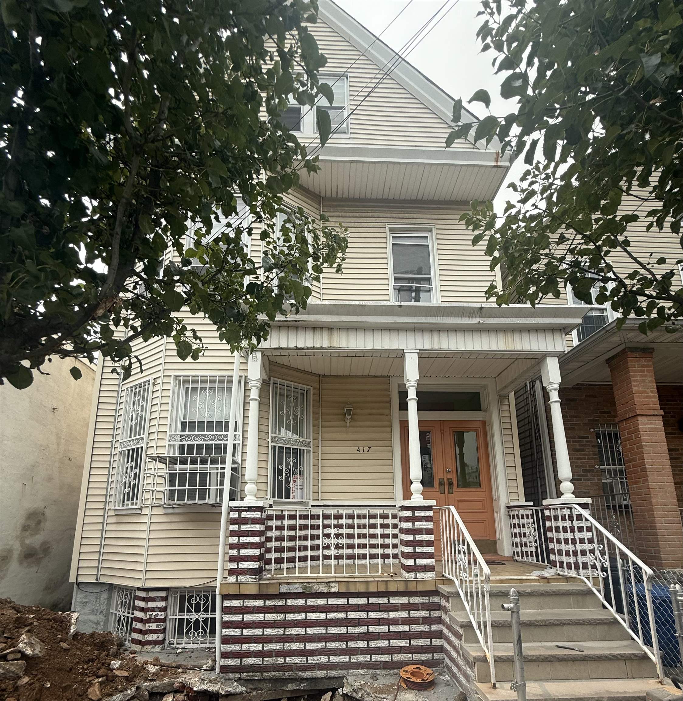 417 42nd Street Union City NJ 07087
