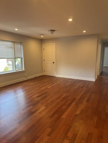 315 Centre Avenue Secaucus NJ 07094