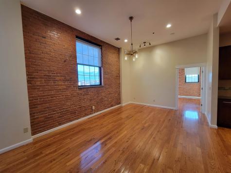 9 East 18th Street Bayonne NJ 07002