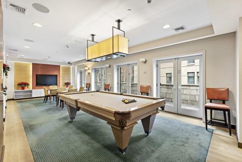 250 Henley Place Weehawken NJ 07086
