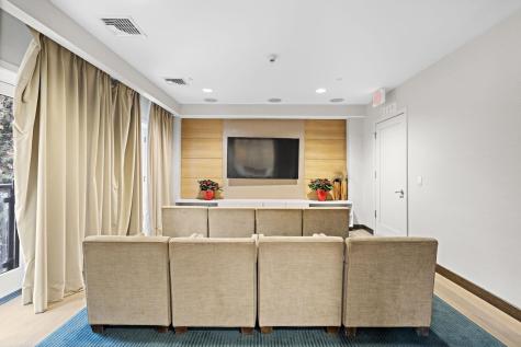 250 Henley Place Weehawken NJ 07086