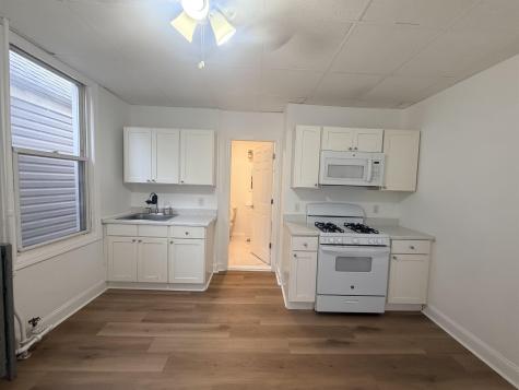 74 West 7th Street Bayonne NJ 07002-0000