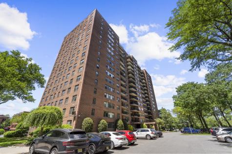 225 St Pauls Avenue Jersey City NJ 07306