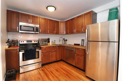 206 Beacon Avenue Jersey City NJ 07306